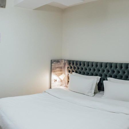 Express City Hotel Tsjimkent Eksteriør bilde